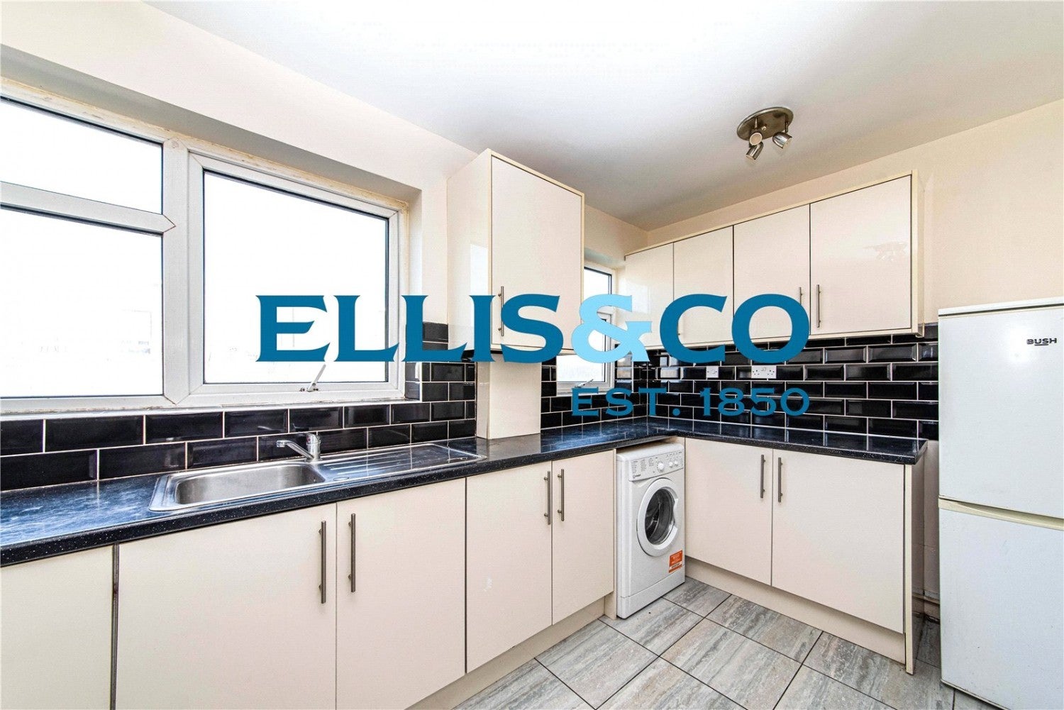 Flat Chalklands in Greater London