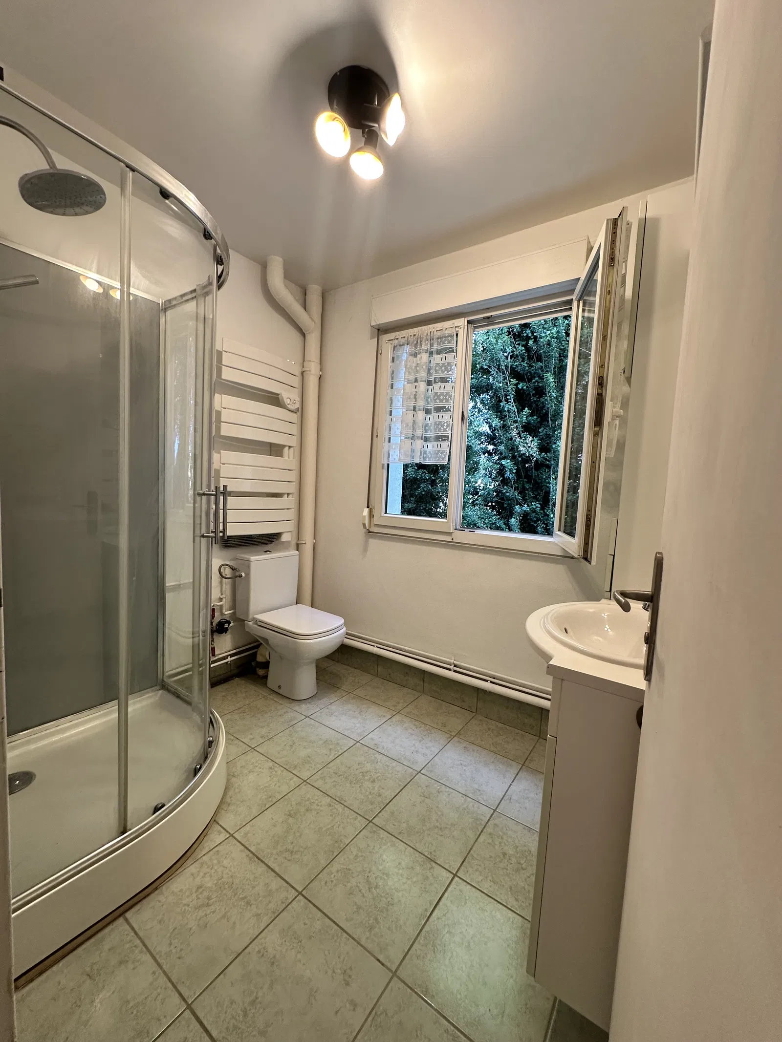 Flat Chaussée Saint-Martin in Reims