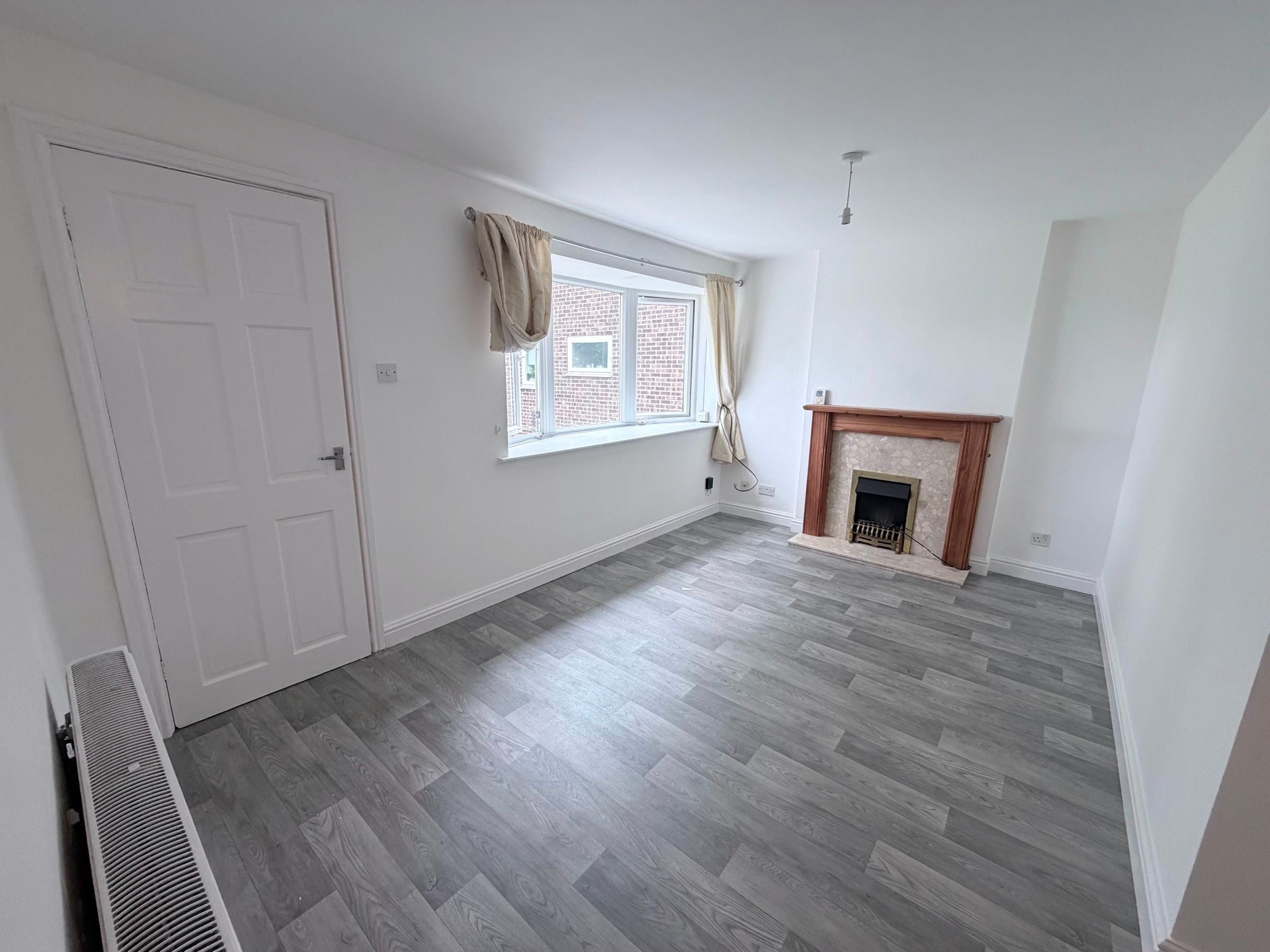 House Kirkhill Close in Doncaster