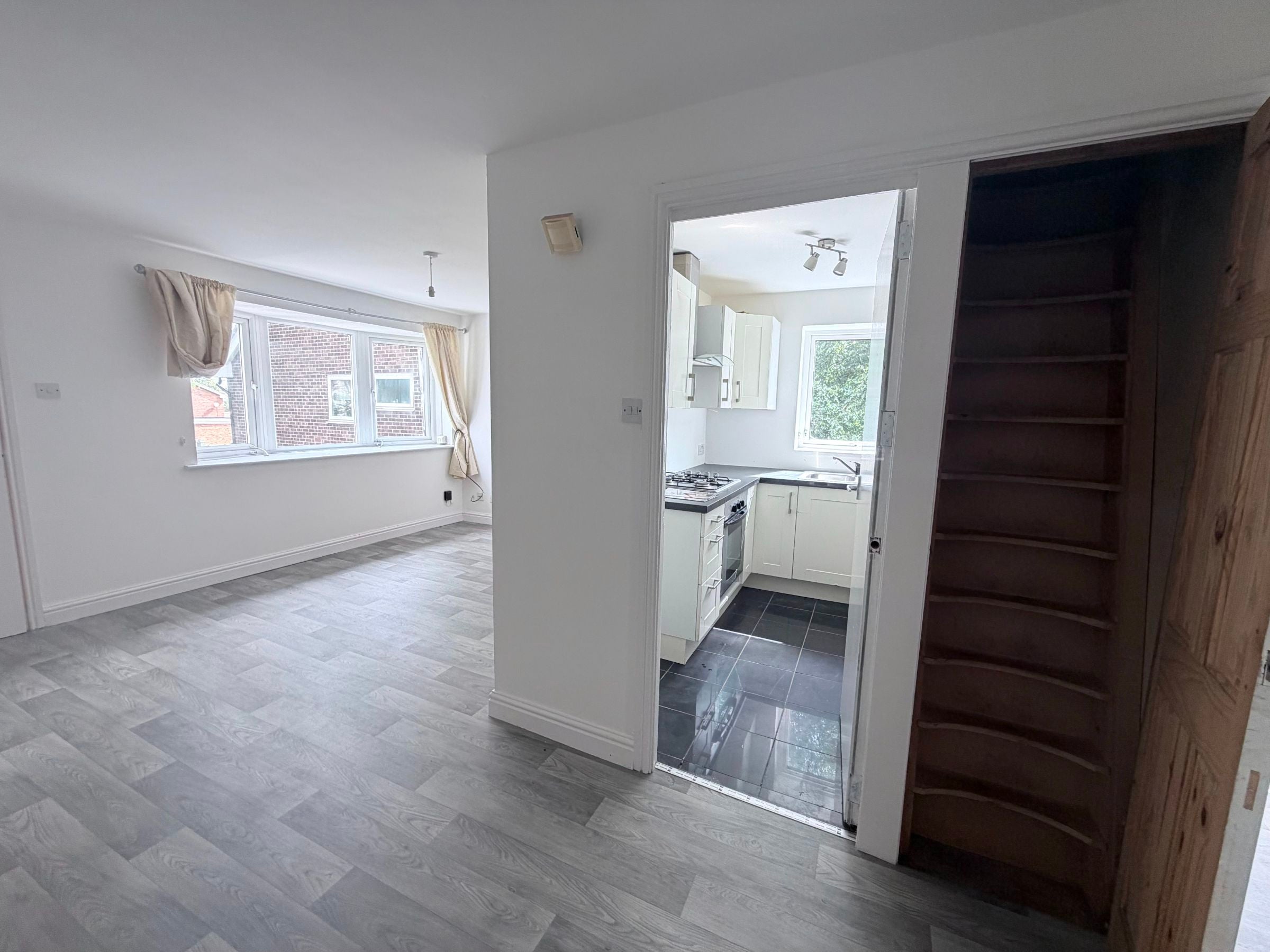 House Kirkhill Close in Doncaster