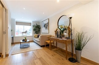 Flat Southwick Street in City of Westminster