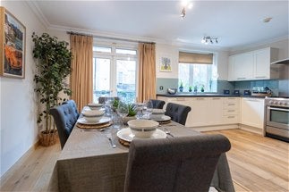 Flat Southwick Street in City of Westminster