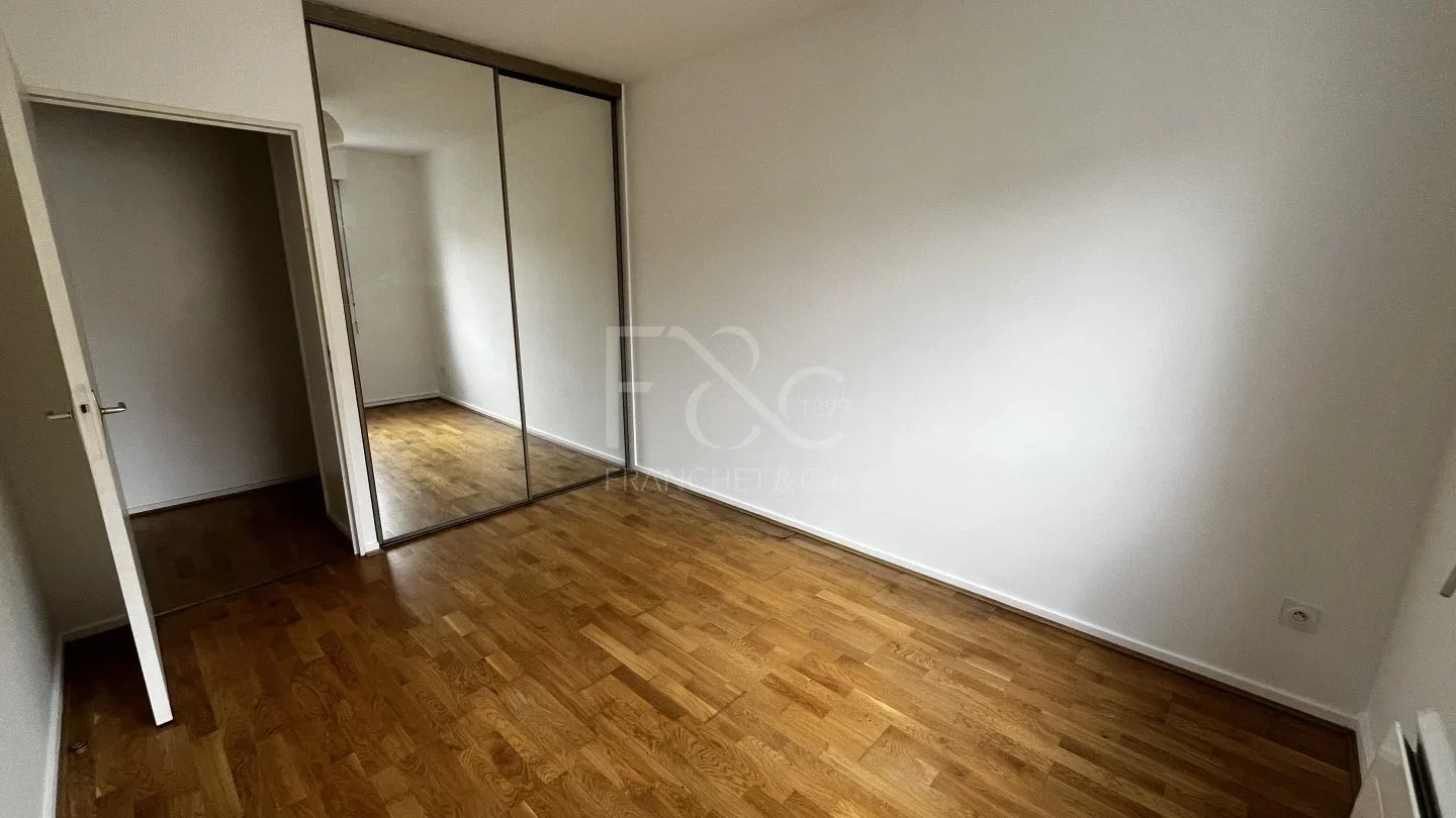 Appartement Rue Jacques-Louis Hénon à Lyon