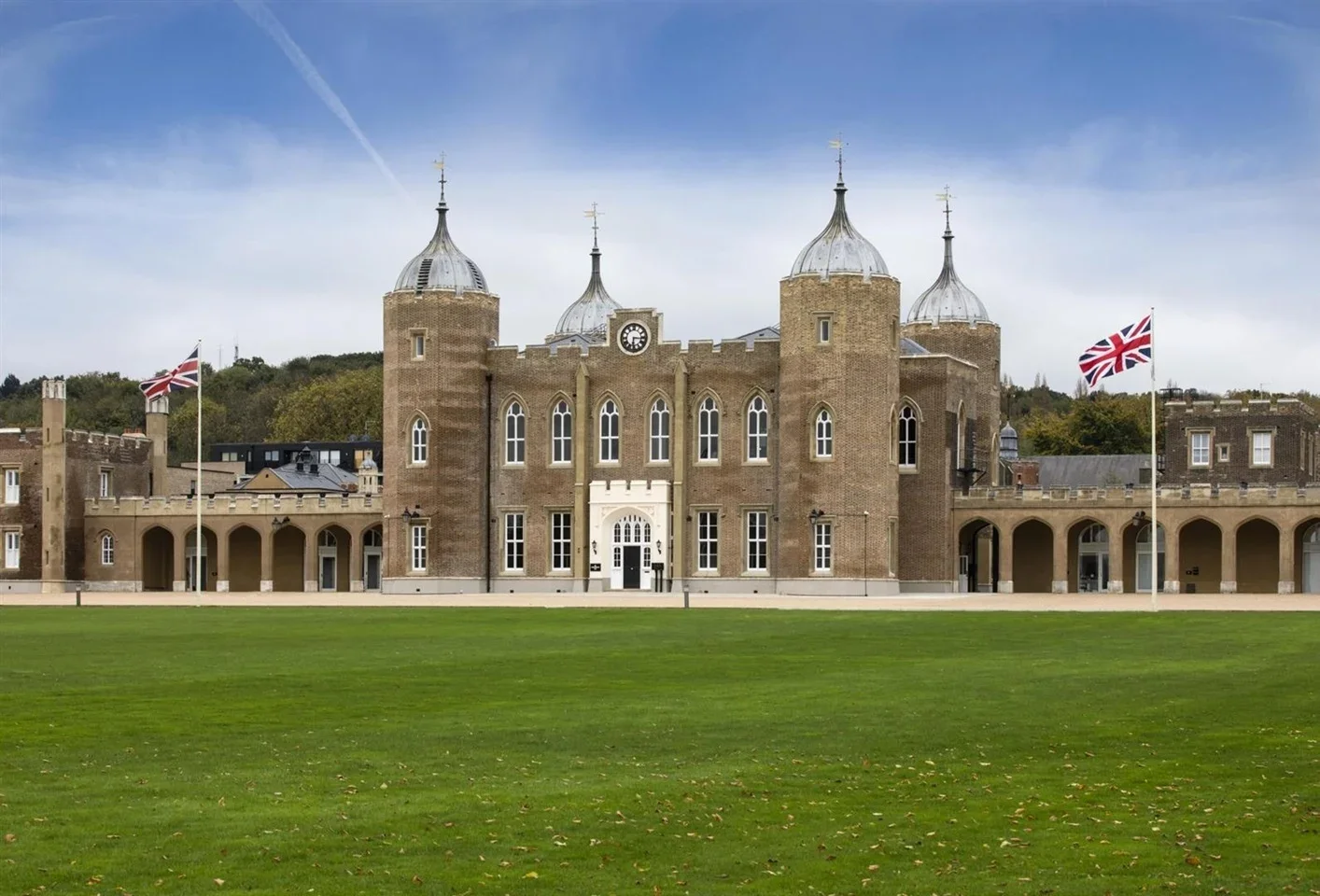 House Napoleon Lane in Greater London