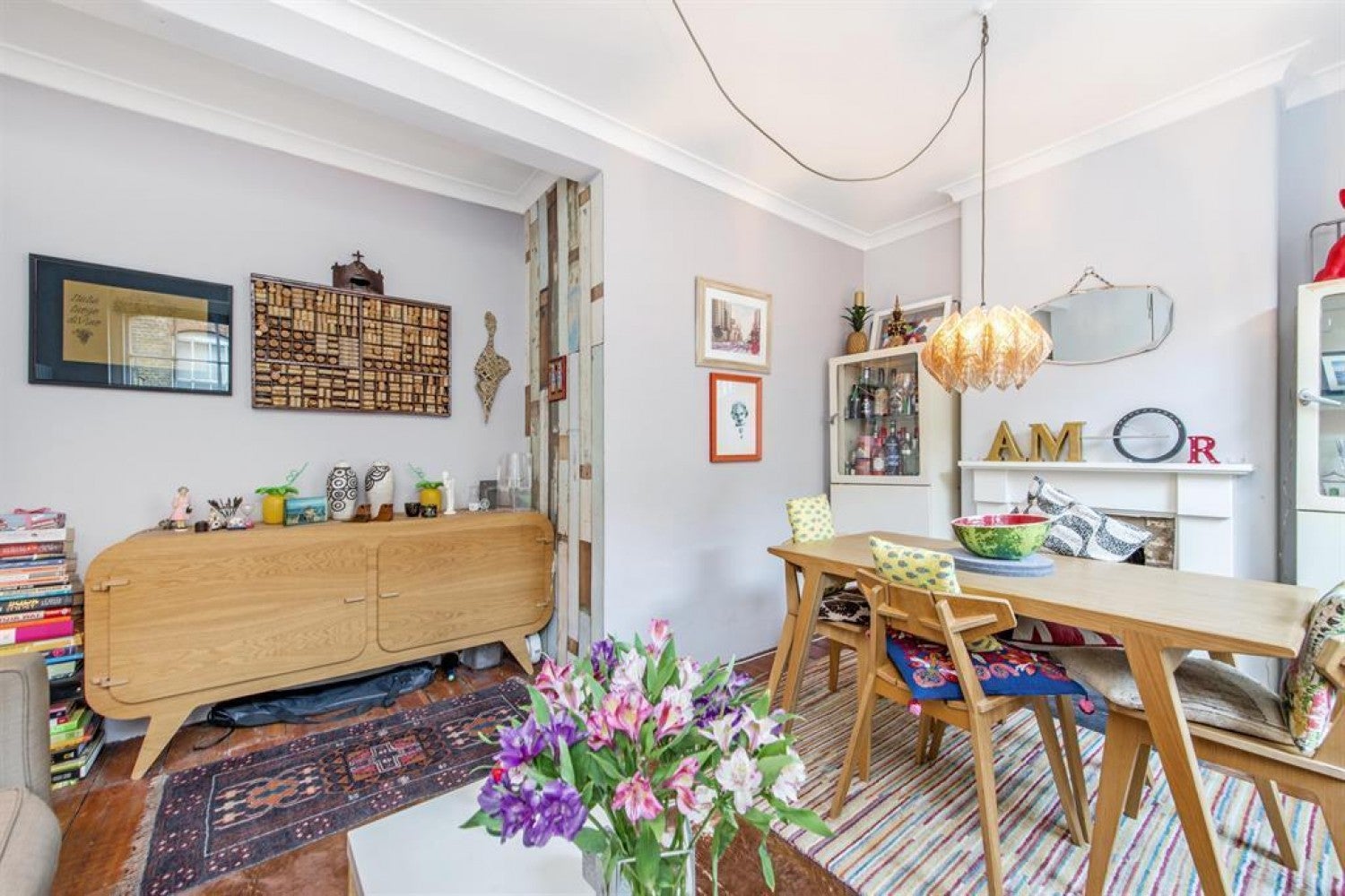 Flat Fanshaw Street in Greater London