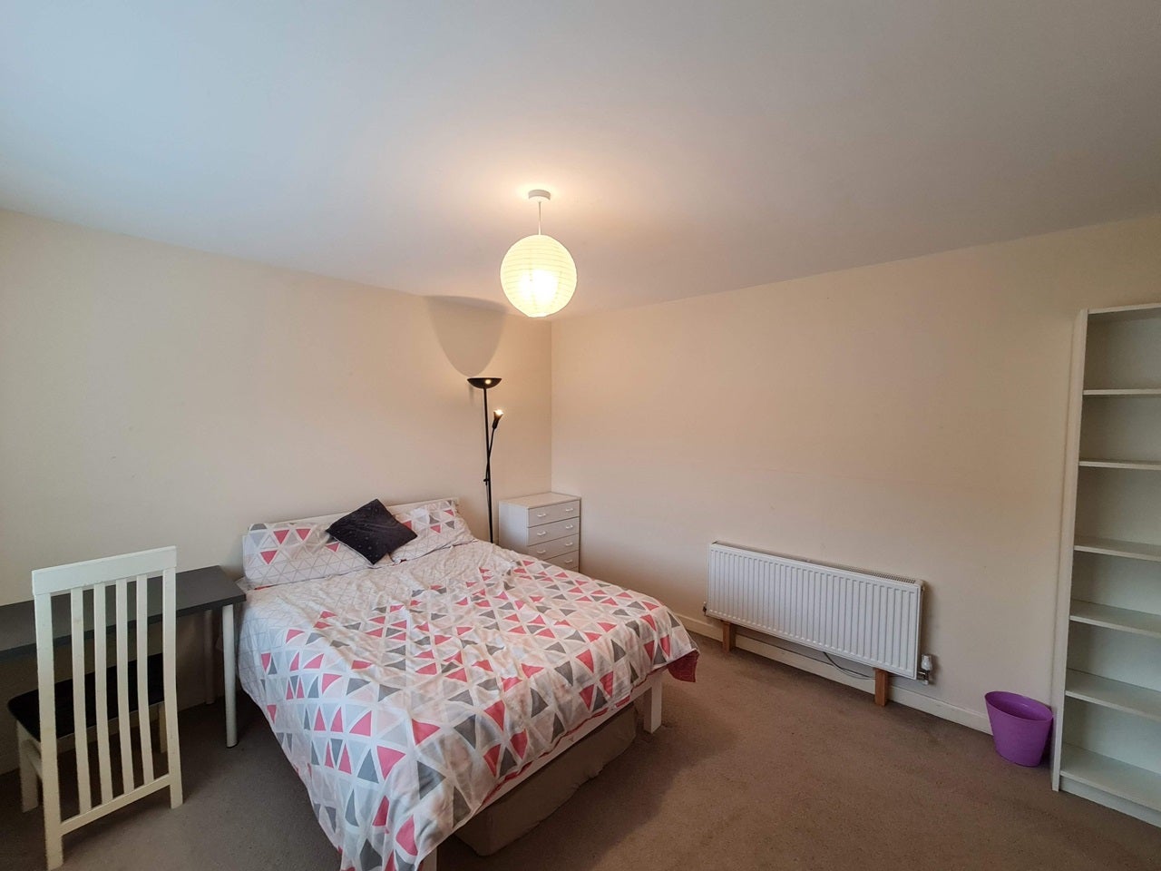 Room Girton Way in Derby