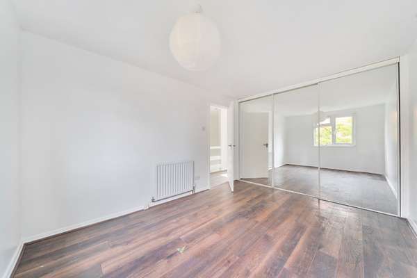 House Willow Tree Road in Tunbridge Wells