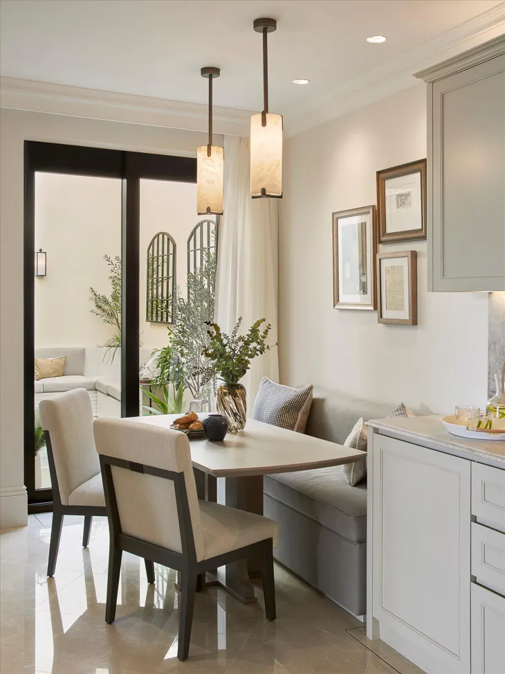 House Ennismore Gardens Mews in City of Westminster