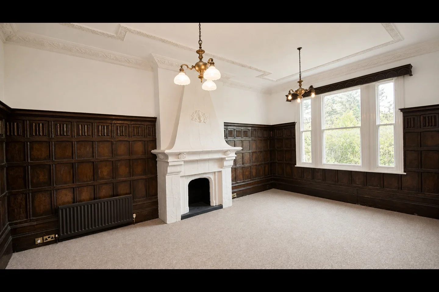 Flat St Mary's Road in Royal Leamington Spa