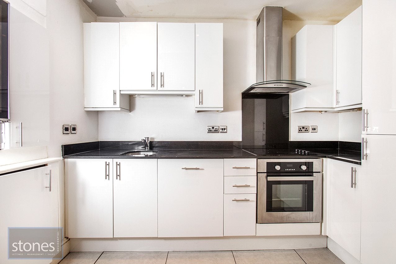 Flat Adamson Road in Greater London