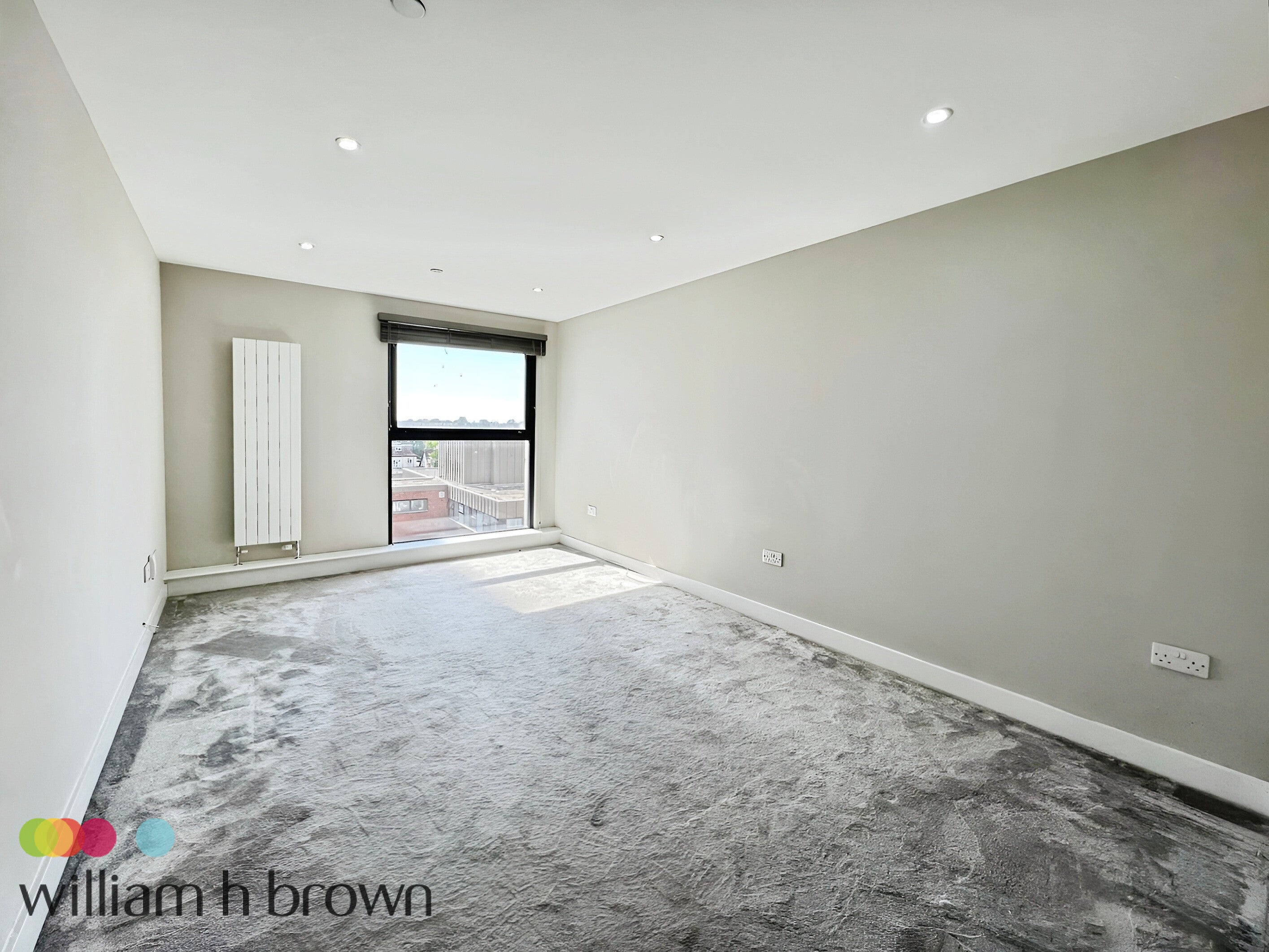Flat Victoria Avenue in Southend-on-Sea