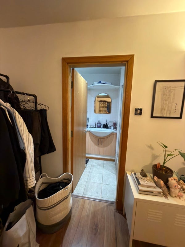 Room Seymour Grove in Trafford