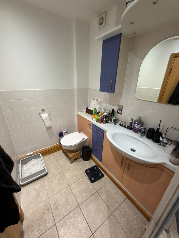 Room Seymour Grove in Trafford