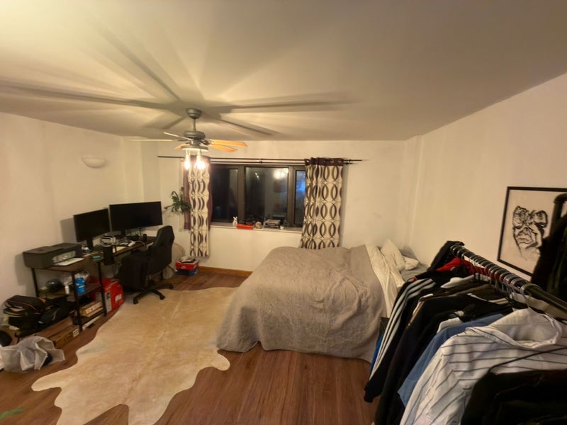 Room Seymour Grove in Trafford