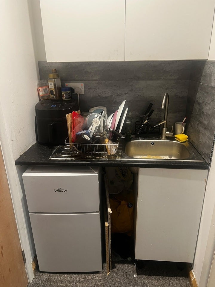 Flat Manchester Road in Greater London