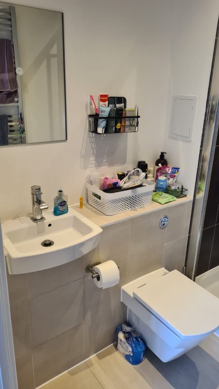 Room Samuel Street in Greater London