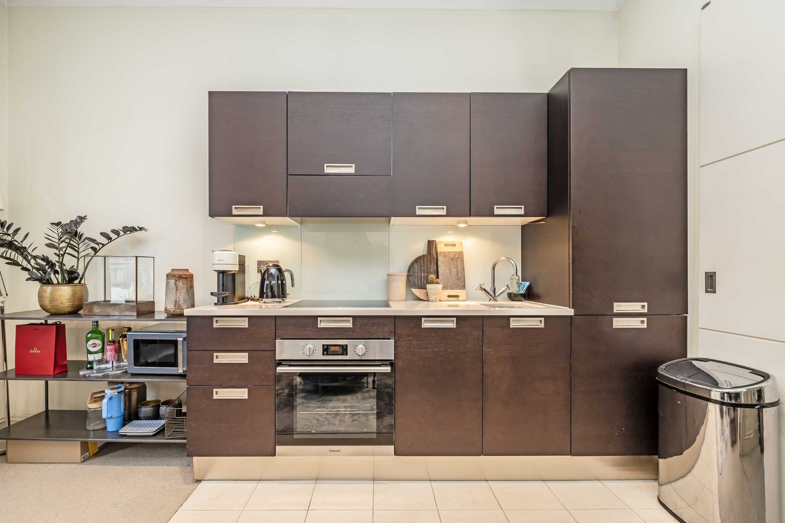 Flat Westbourne Park Villas in City of Westminster
