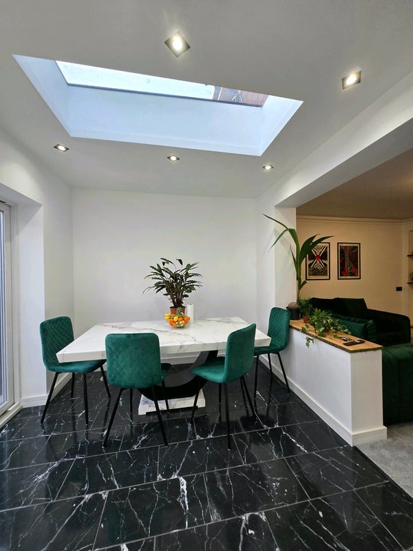 Room Ampleforth Road in Greater London