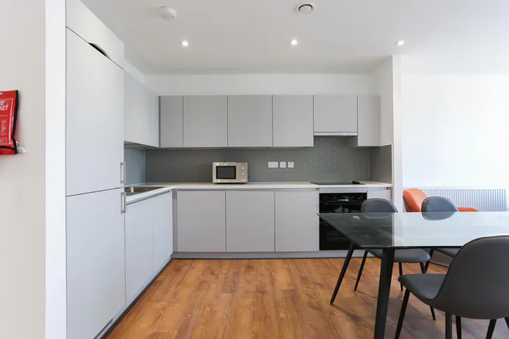 Flat A4000 in Greater London