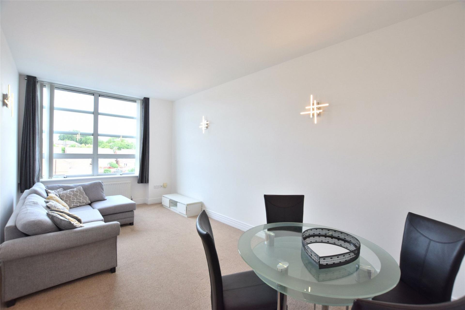 Flat Wills Mews in Newcastle upon Tyne