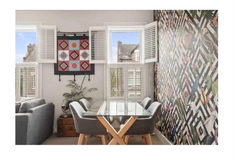 Room Fullerton Road in Greater London