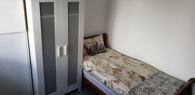 Room Robin Hood Lane in Greater London