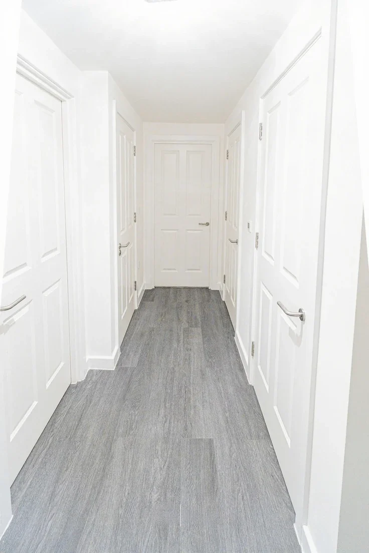 Flat Blackwall Lane in Greater London