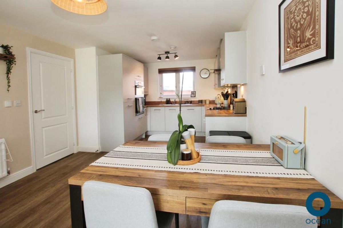 Flat Tanner Close in Harry Stoke