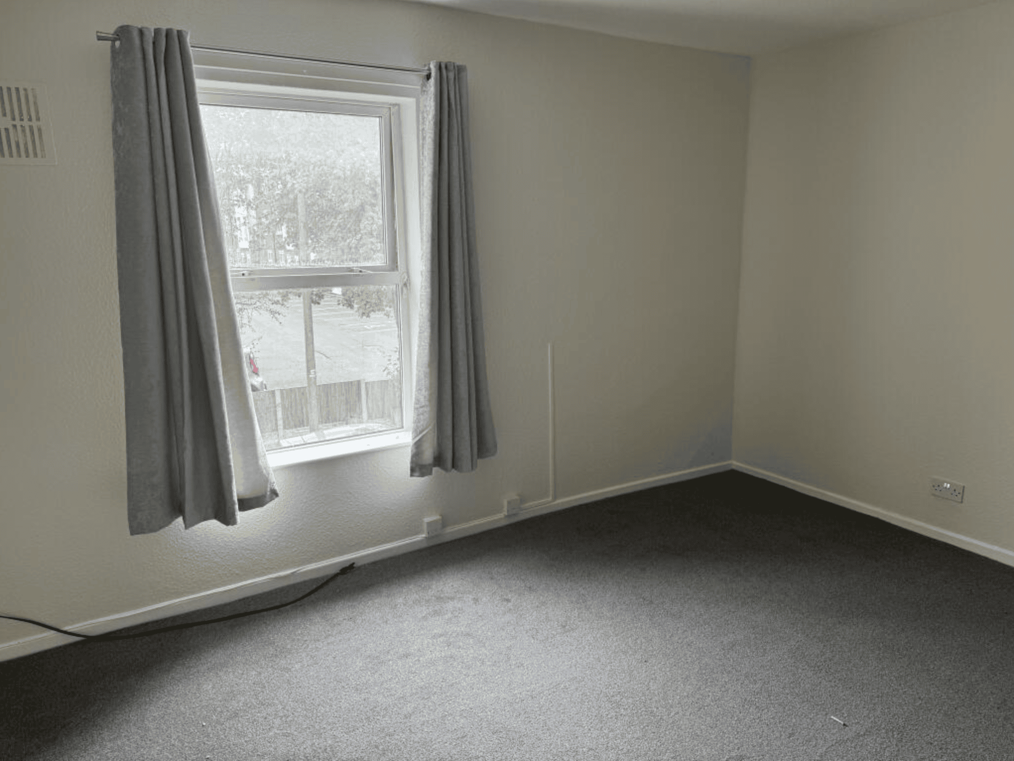 Flat Clarendon Street in Wolverhampton