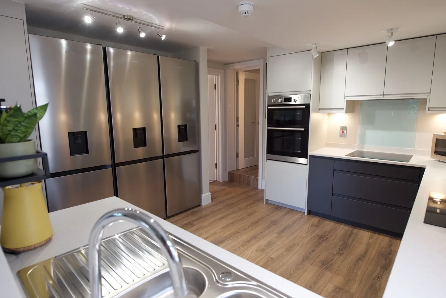 Room Stanwell Road in Borough of Spelthorne