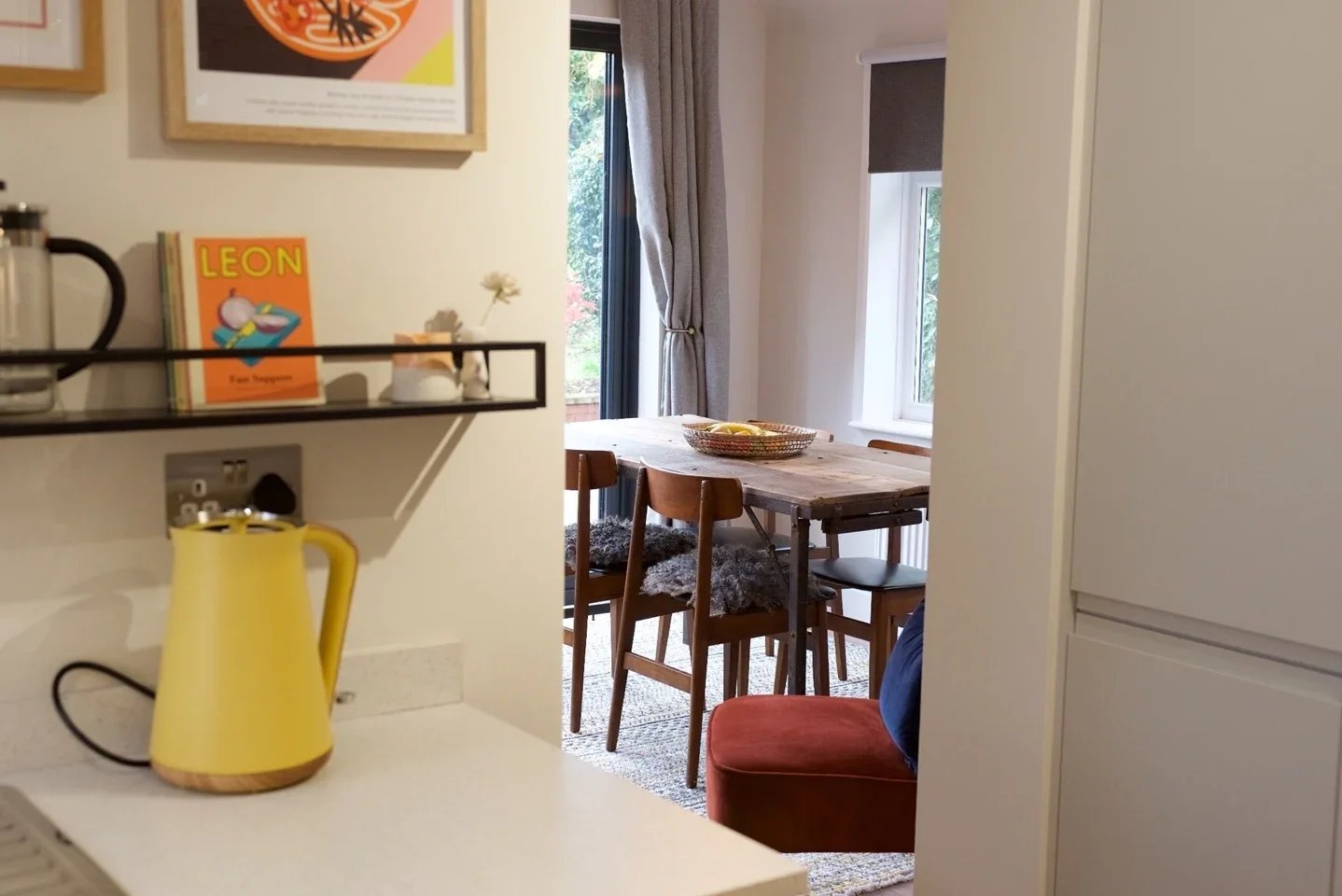 Room Stanwell Road in Borough of Spelthorne