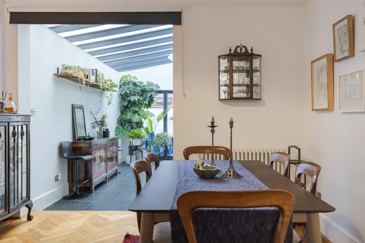 House Popes Yard in Greater London
