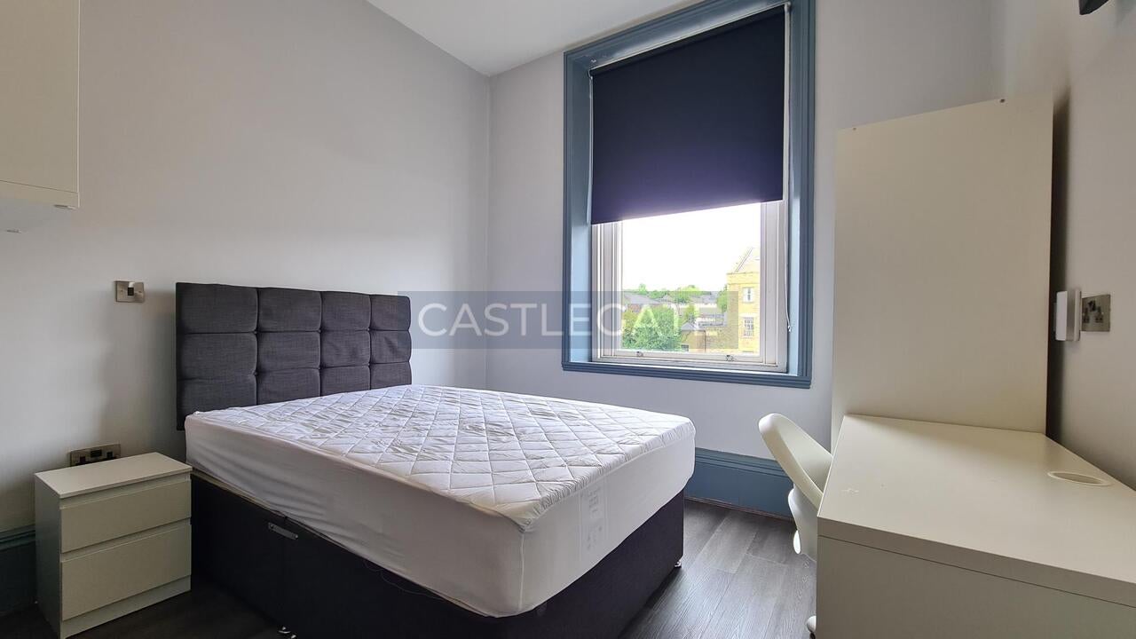 Room St George's Square in Kirklees