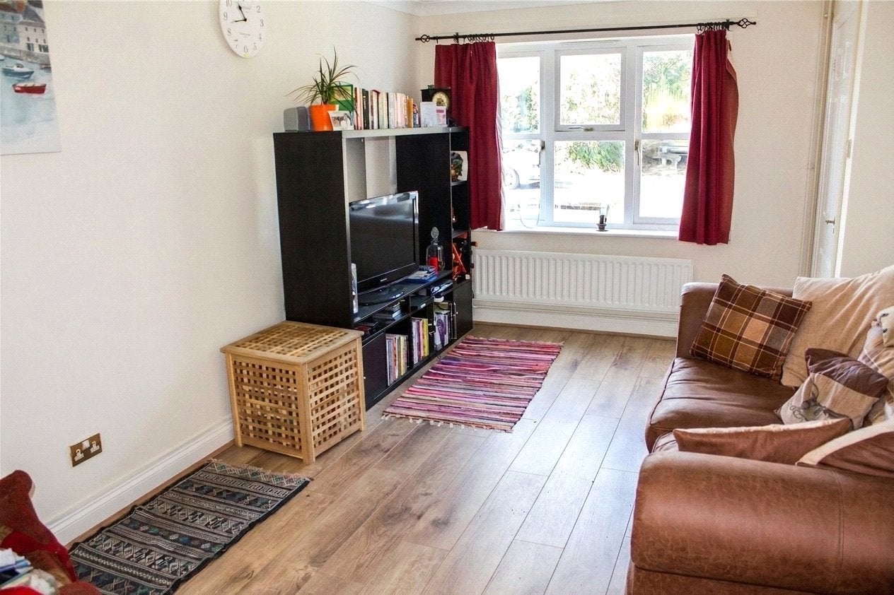 House Alder Close in Reading