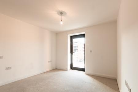 Flat Chestnut Crescent in Newbury