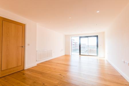 Flat Chestnut Crescent in Newbury