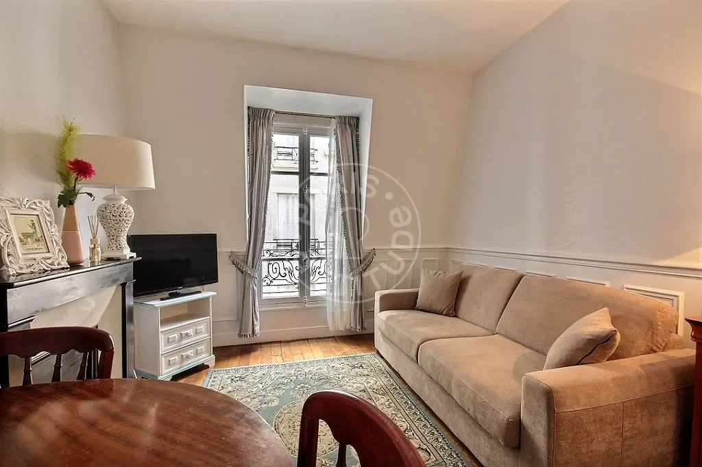 Appartement Rue des Renaudes à Paris