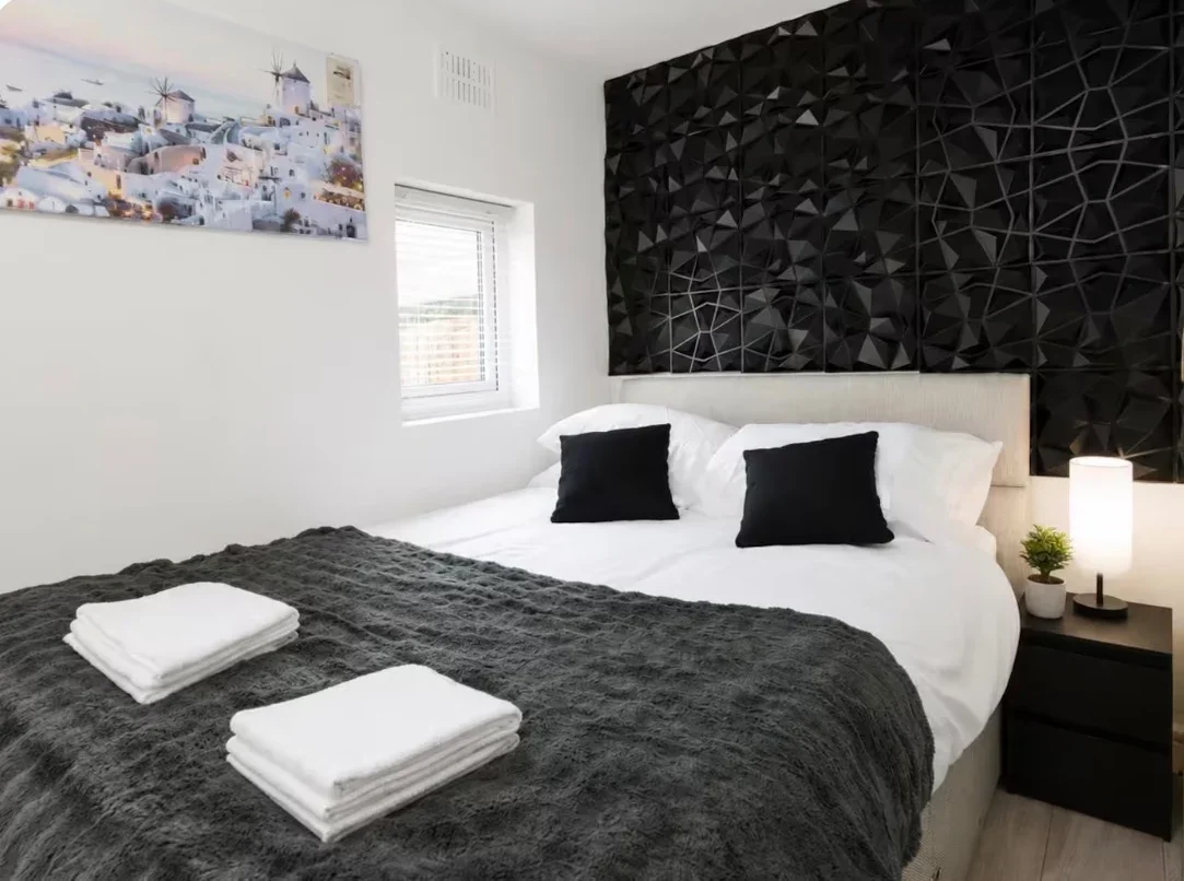 Flat Lewisham Way in Greater London