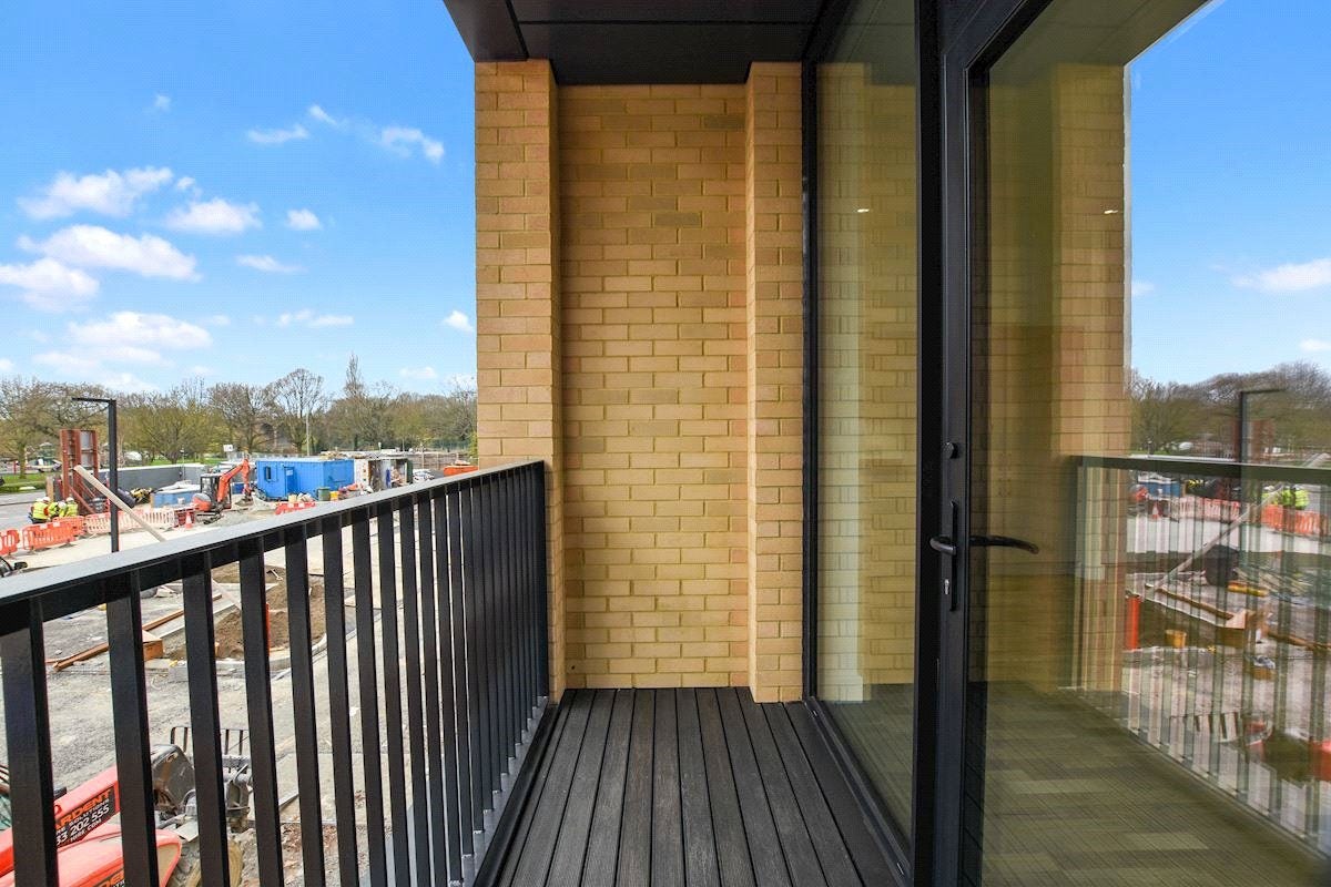Flat Burgess Springs in Chelmsford