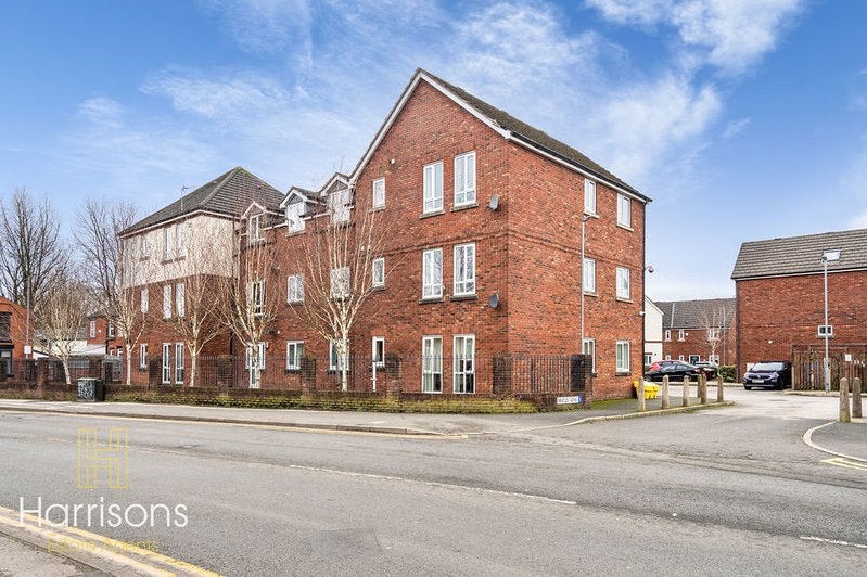 House Central Drive in Westhoughton