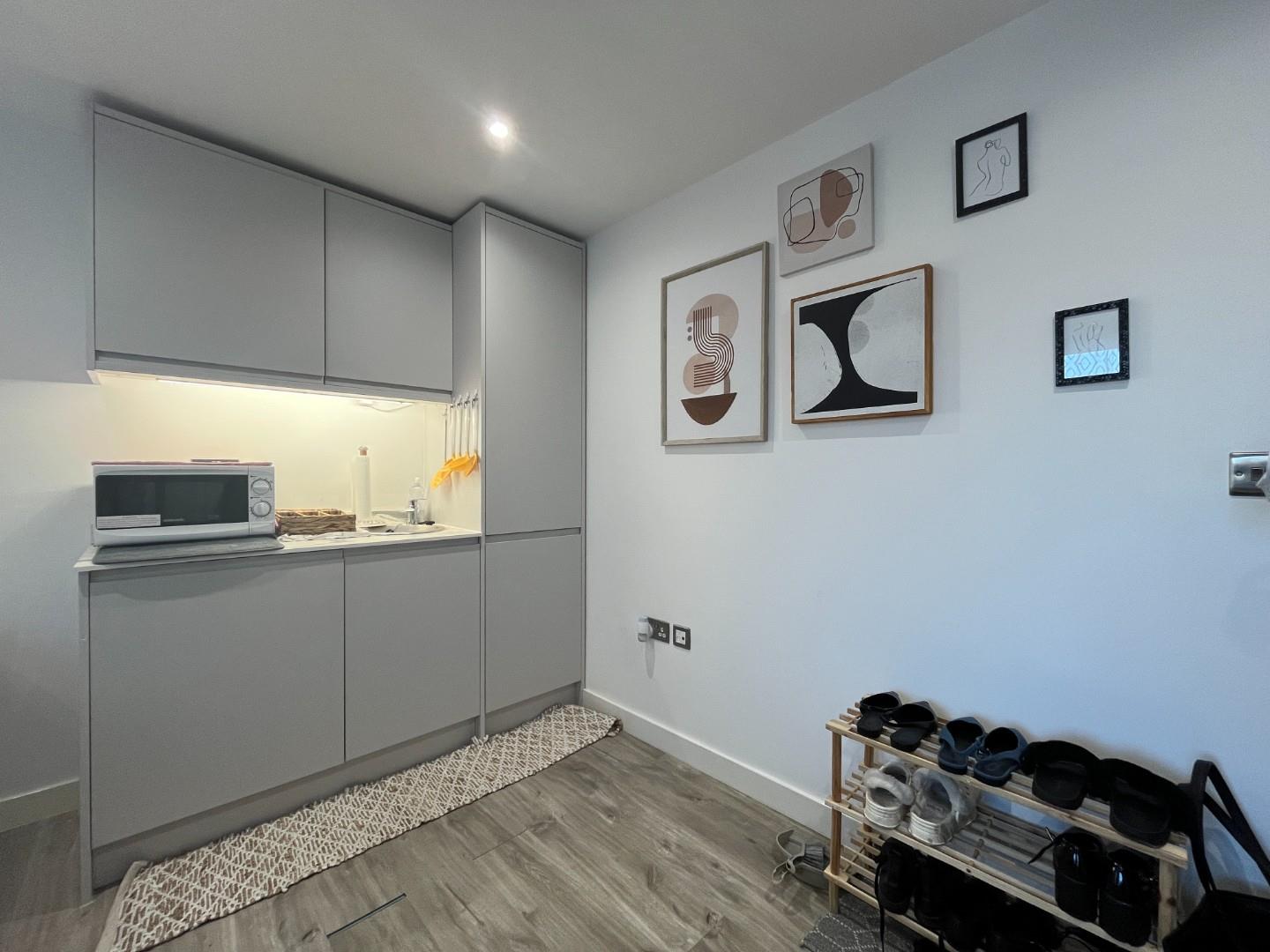 Room Linden Grove in Greater London