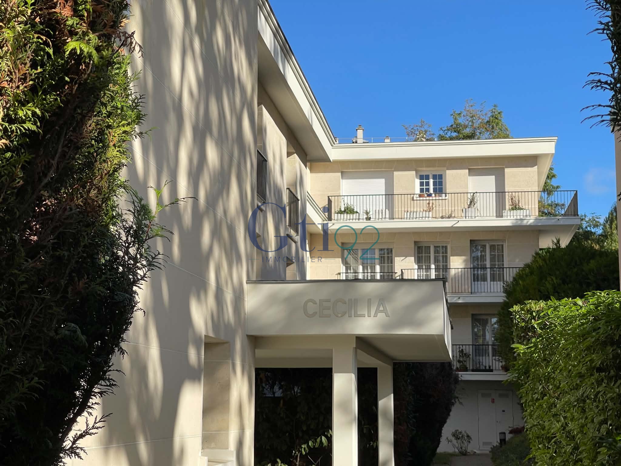 Flat Sentier du Clos aux Renards in Le Plessis-Robinson