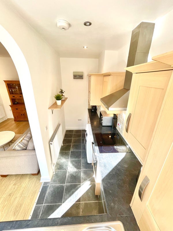 Flat Westfield Terrace in Leeds