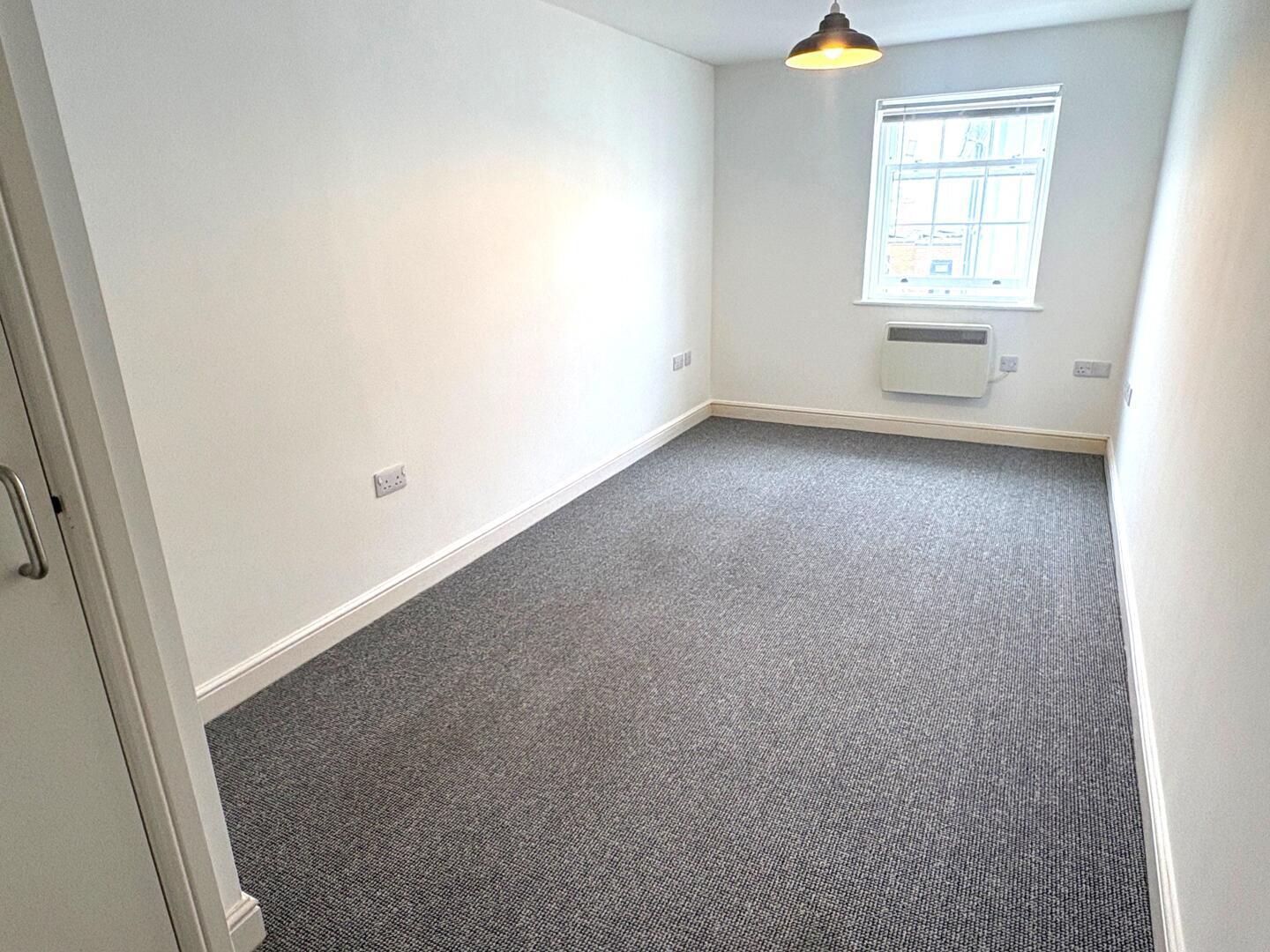 Flat Bampton Street in Mid Devon