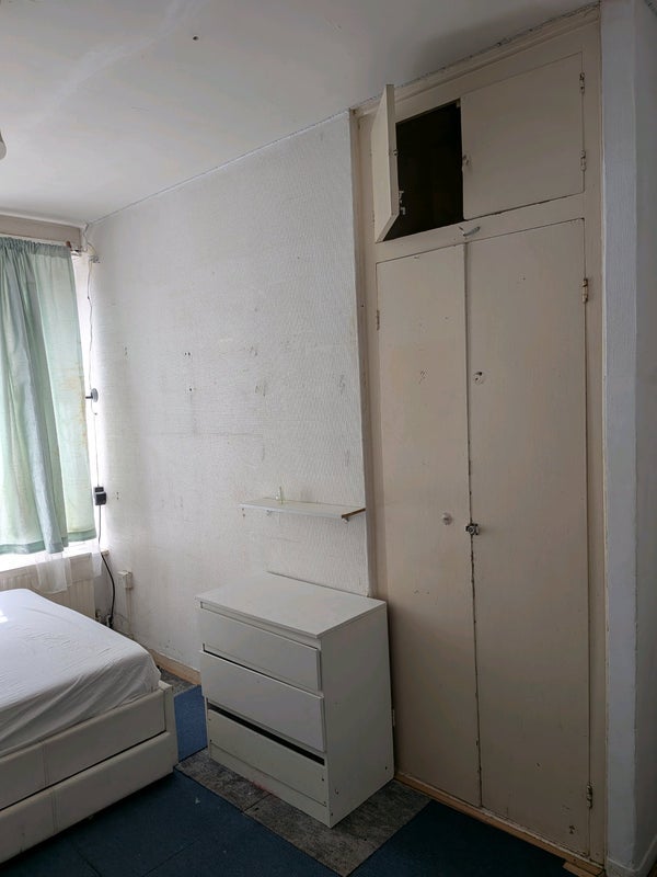 Room Limehouse Causeway in Greater London