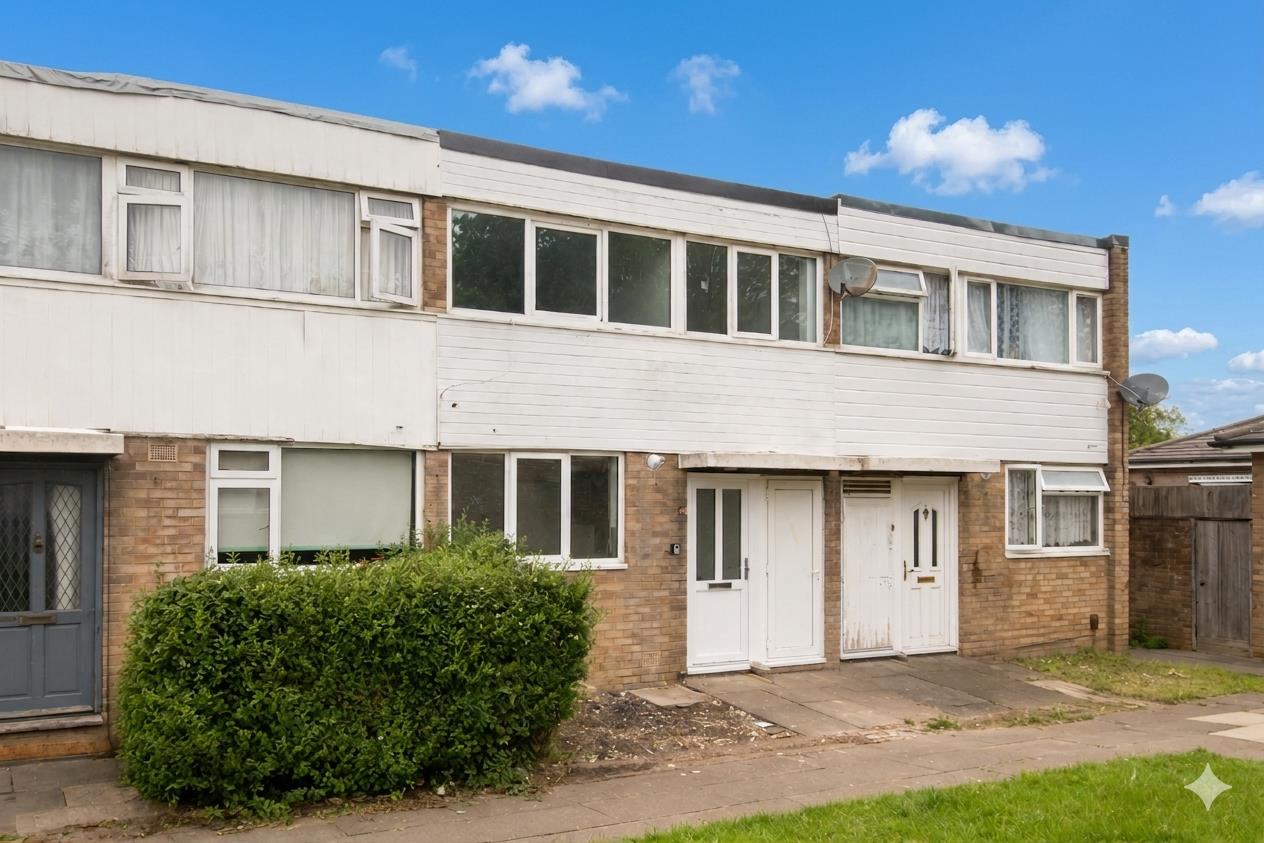 House Maree Close in Milton Keynes