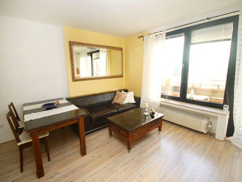 Wohnung Gladbacher Straße in Düsseldorf
