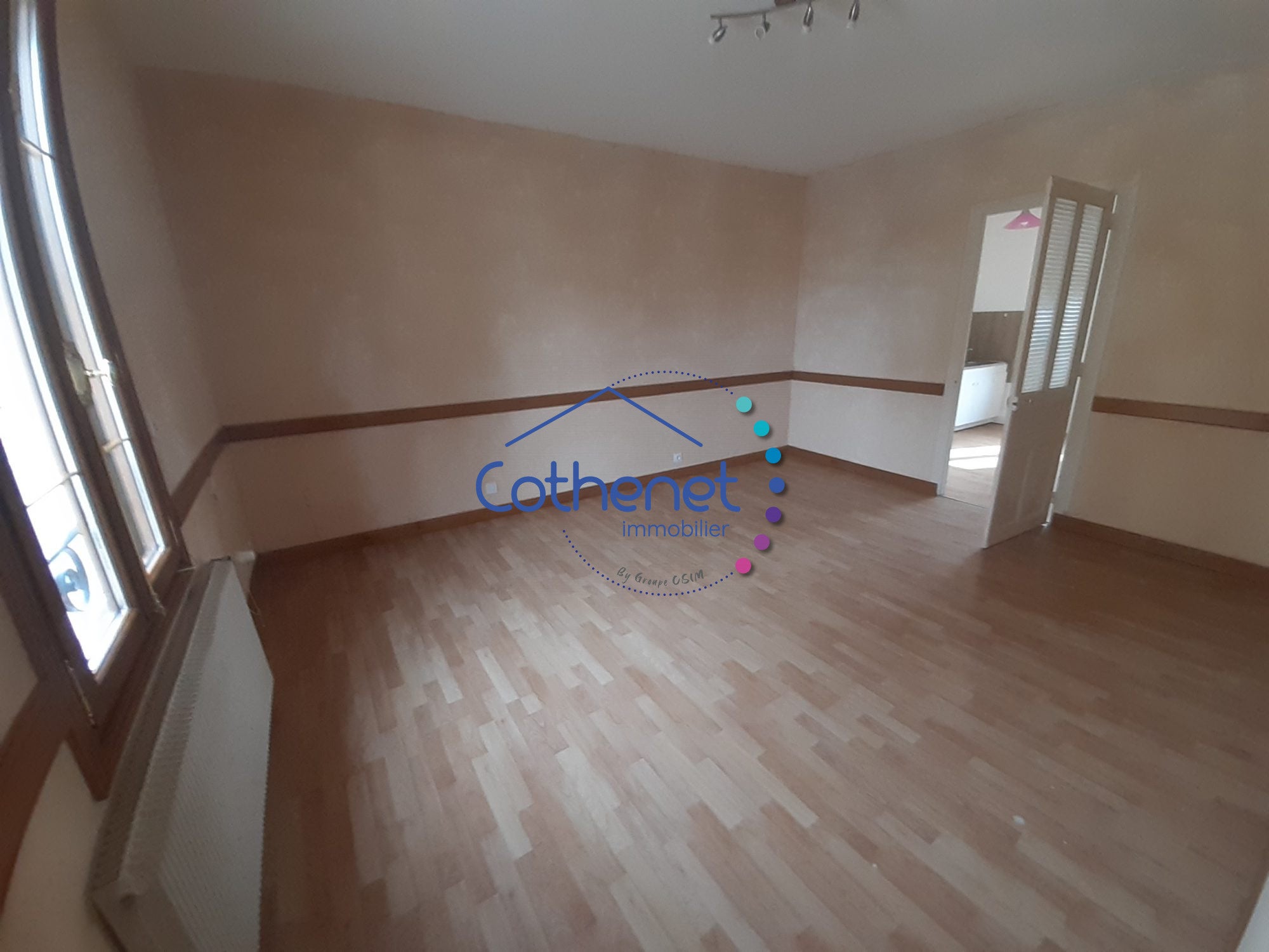 Appartement Place de l'Église à Belmont-de-la-Loire
