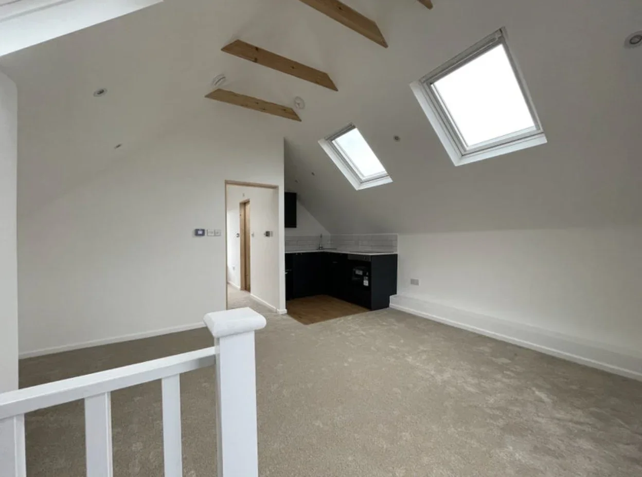 Flat Herbert Road in Greater London