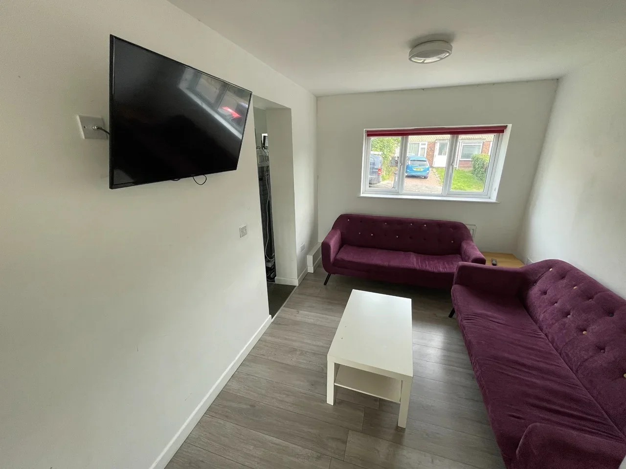 Room Crossways in Canterbury